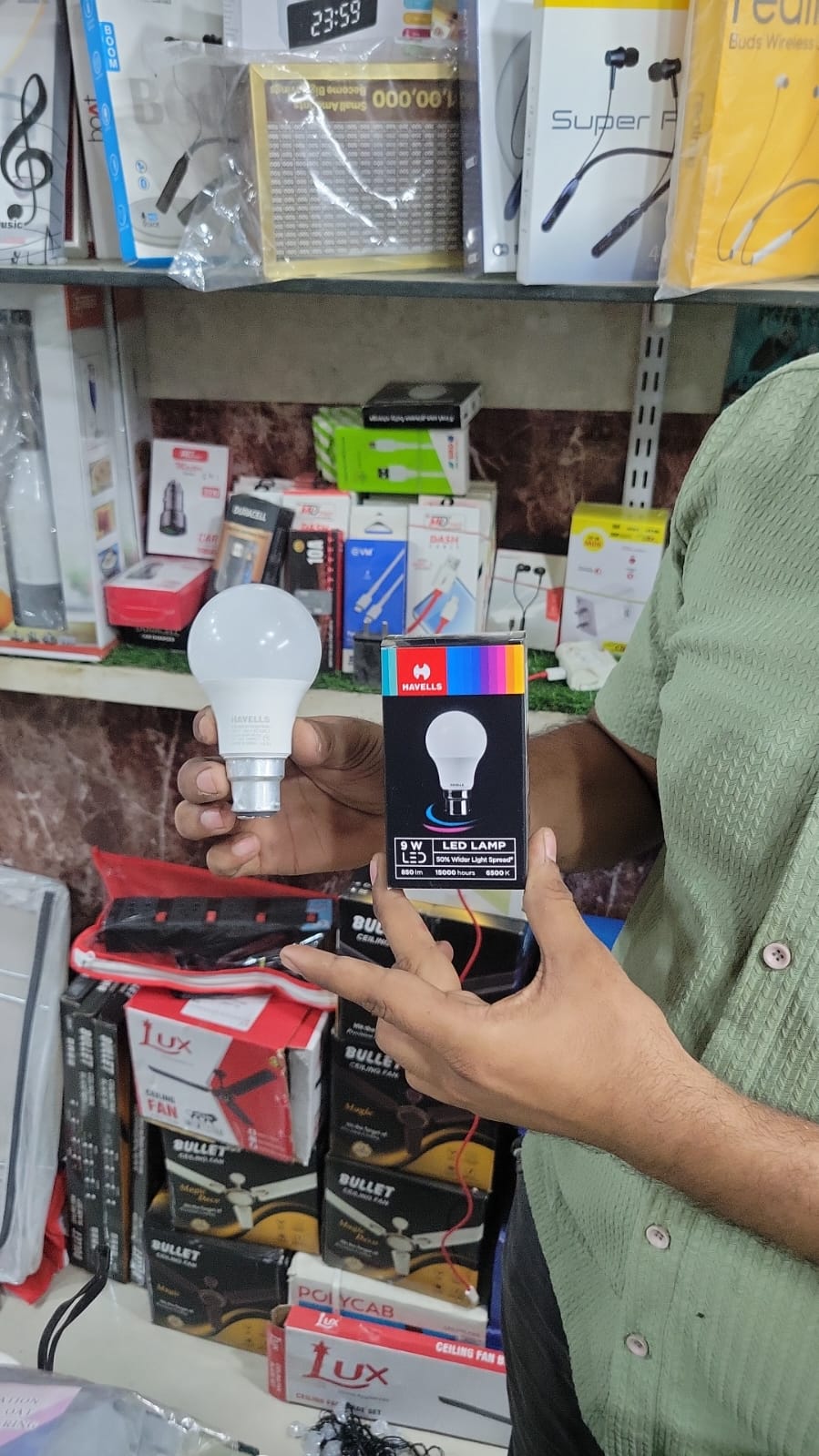 Havells 9W LED Bulb